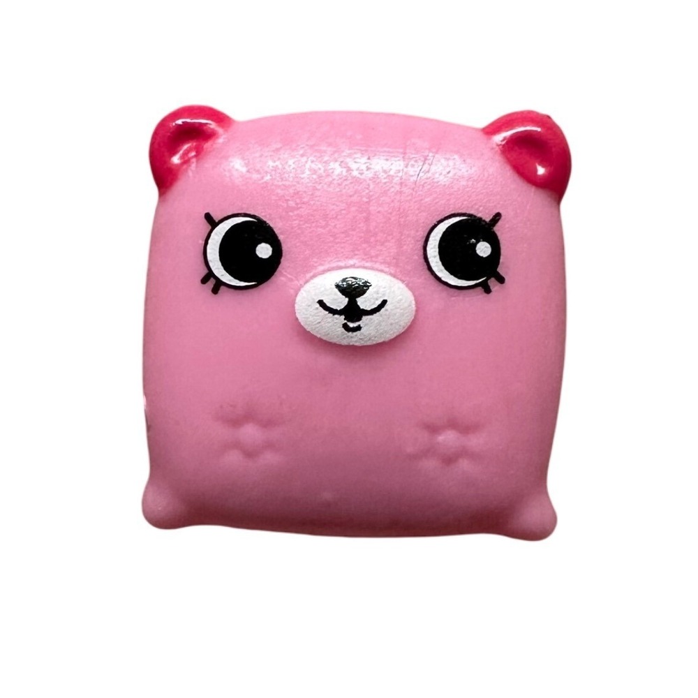 Shopkins Happy places Welcome Pack Dreamy Bear Bedroom Square Cushion pink #164